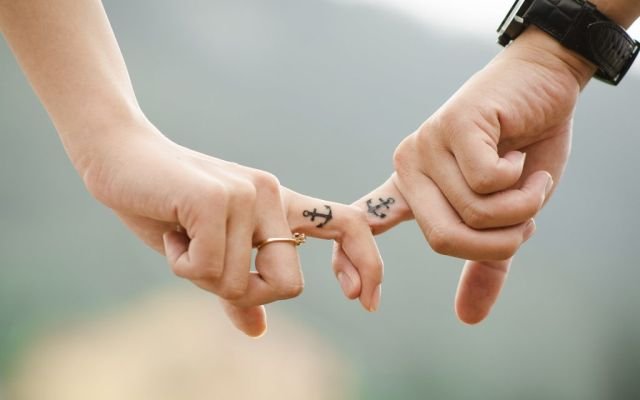 Per il suo significato di fedeltà e stabilità, ben si presta ad essere un... tatuaggio di coppia