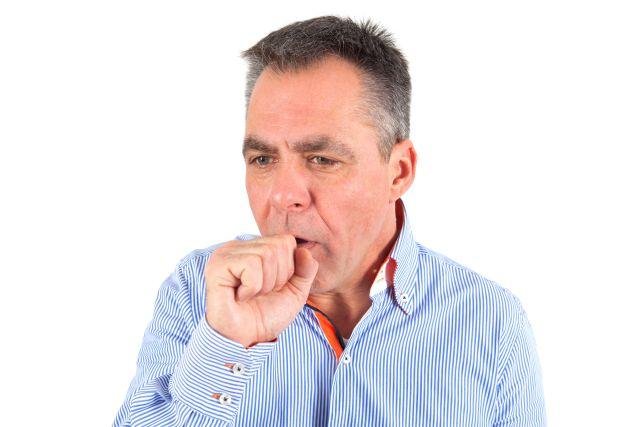La tosse può essere causata da diversi fattori, ma spesso si tratta di un'infezione dovuta a batteri o virus