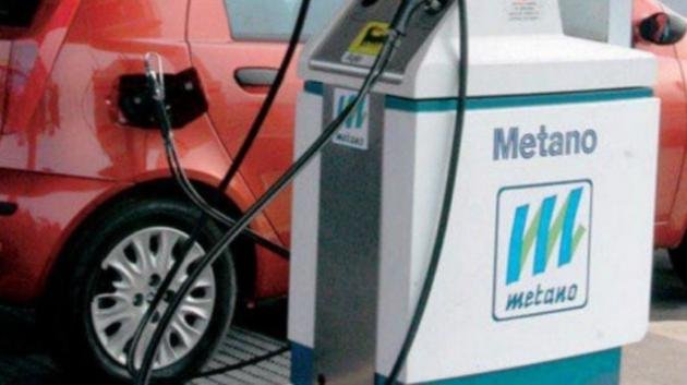 Perchè conviene acquistare veicoli alimentati a metano