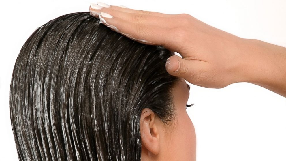 Ecco come prendersi cura dei capelli ricci