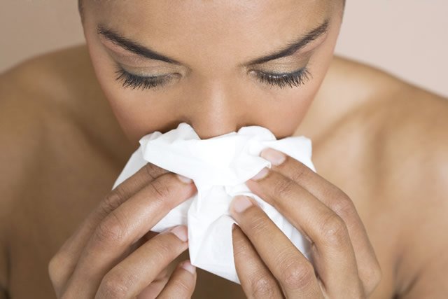 Sangue dal naso negli adulti: cause e rimedi efficaci