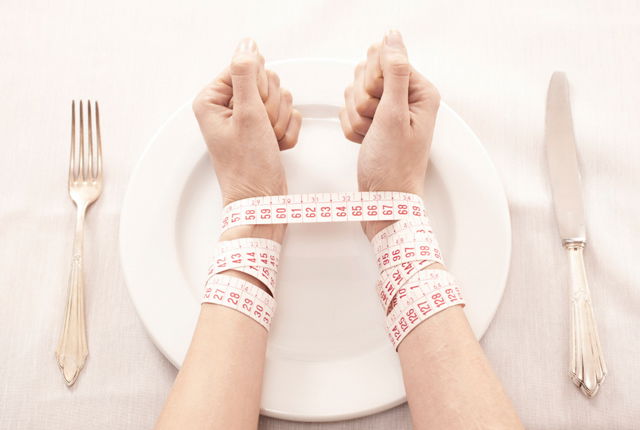 Anoressia nell’adolescenza: come riconoscerla