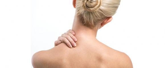 Ecco quali sono i sintomi dell’artrosi cervicale