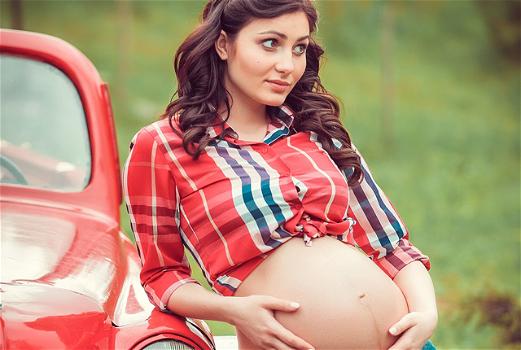 Guidare in gravidanza: ecco alcuni consigli utili