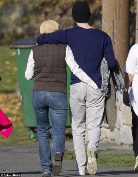Come abbracci il tuo partner? Ecco cosa rivela sul tuo rapporto
