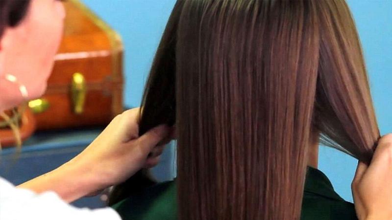 Ecco come creare una treccia di capelli alla moda