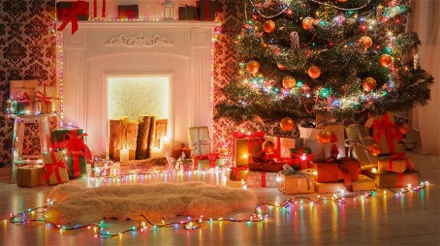 Luci natalizie: come decorare casa con le luci
