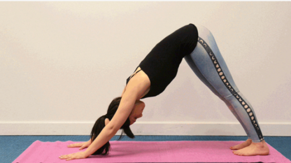 Questi esercizi di yoga potranno esserti molto di aiuto