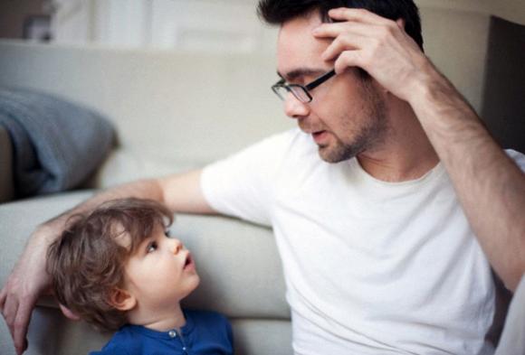 Ecco le risposte esatte alle domande imbarazzanti dei bambini. E’ importante non mentire!