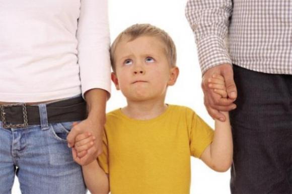 Ecco le risposte esatte alle domande imbarazzanti dei bambini. E’ importante non mentire!