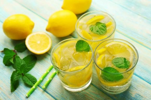 Se volete dimagrire più velocemente, provate questi 7 drink