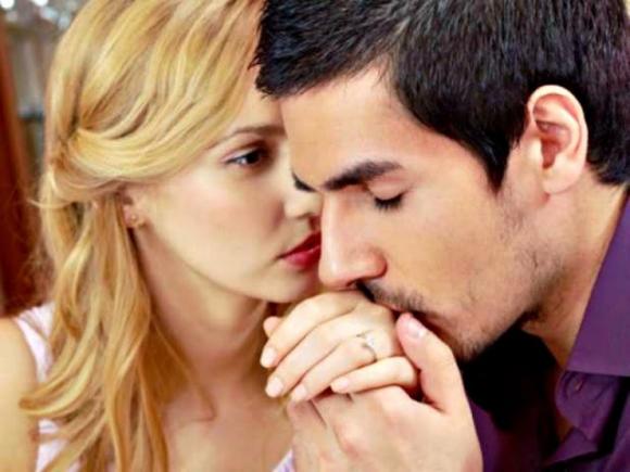 Ci sono molti tipi di bacio: ecco i significati dei più importanti
