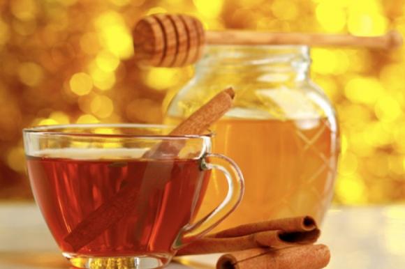 Questi 7 deliziosi drink ti aiuteranno a perdere i chili in eccesso