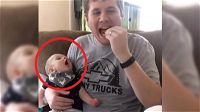 Il suo papà sta mangiando le patatine. La reazione del bimbo vi farà ridere di gusto!