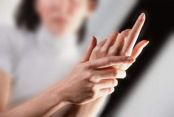 Artrite reumatoide: sintomi, cause e cura