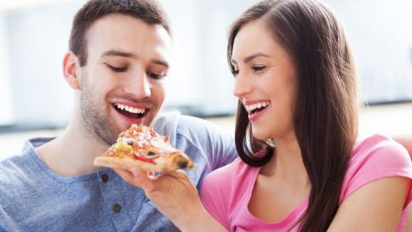 Secondo molti esperti, ci sono 5 fasi dell’amore. La maggior parte delle coppie si separa alla terza