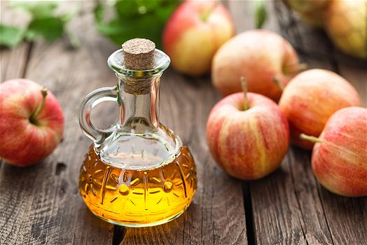 Aceto di mele per dimagrire: come usarlo e dieta da seguire