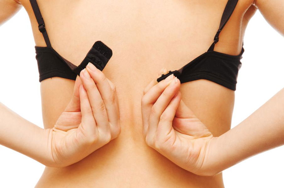 Un reggiseno troppo stretto può causare la mastodinia