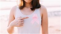 Come riconoscere un nodulo al seno: sintomi e cosa fare subito
