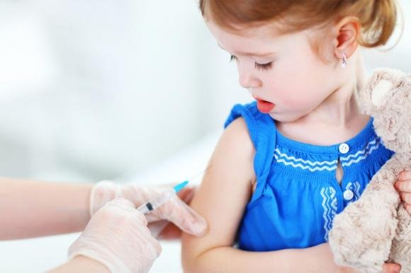 Vaccino meningite: si o no?