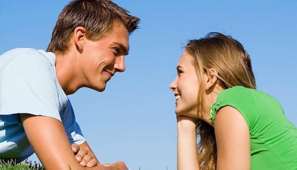 Come Capire Se Piaci Ad Un Ragazzo Già Fidanzato