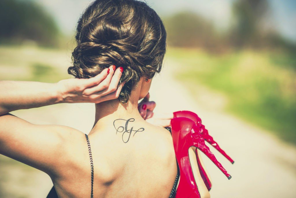 I tatuaggi femminili raccontano l'identità e le esperienze di una donna