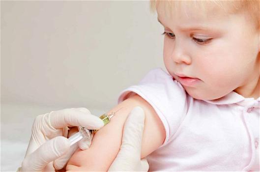 Vaccino trivalente o “Morbillo Parotite Rosolia”: reazioni ed effetti collaterali
