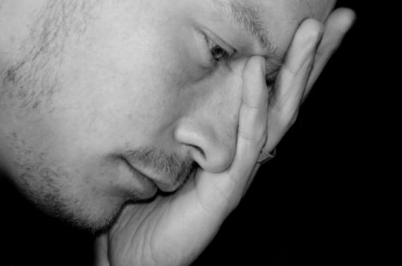 Marito scrive una lettera alla moglie che commuove il web