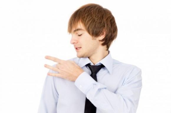 11 falsi miti che ci impediscono di avere capelli lunghi ed in salute