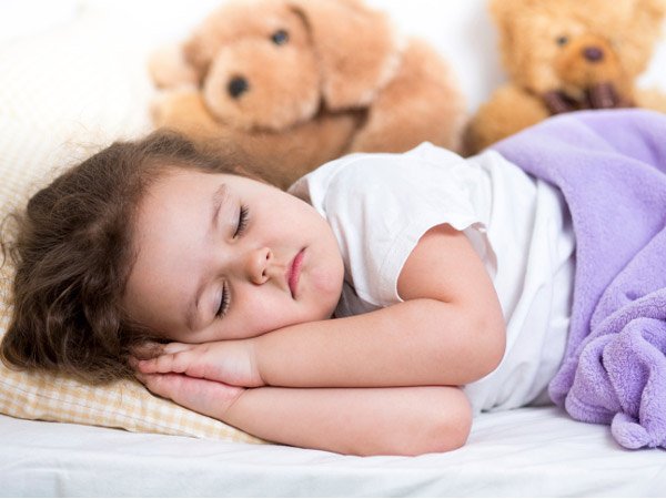 La melatonina si può somministrare ai bambini che soffrono di disturbi del sonno