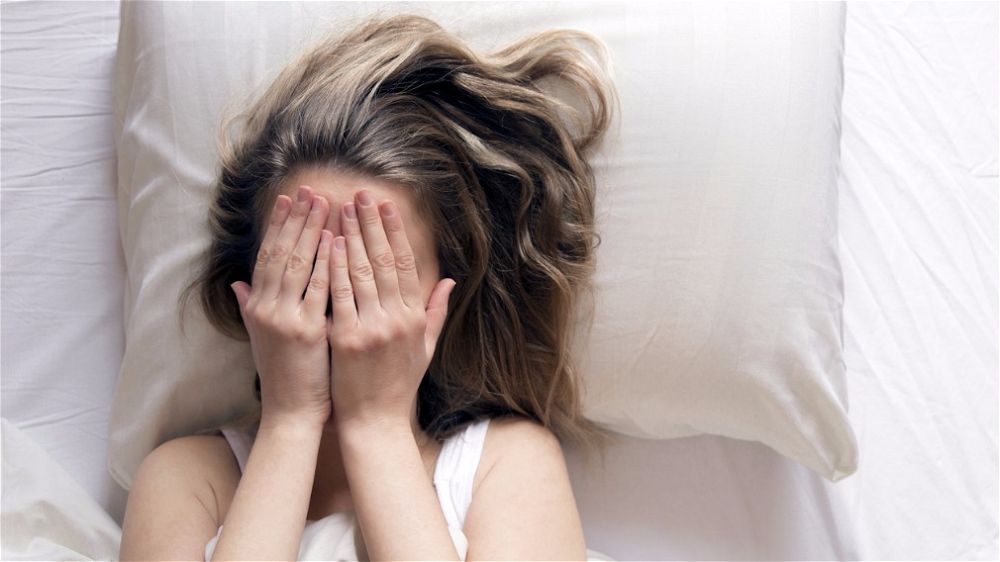 Paralisi del sonno: cos’è, cause principali e rimedi