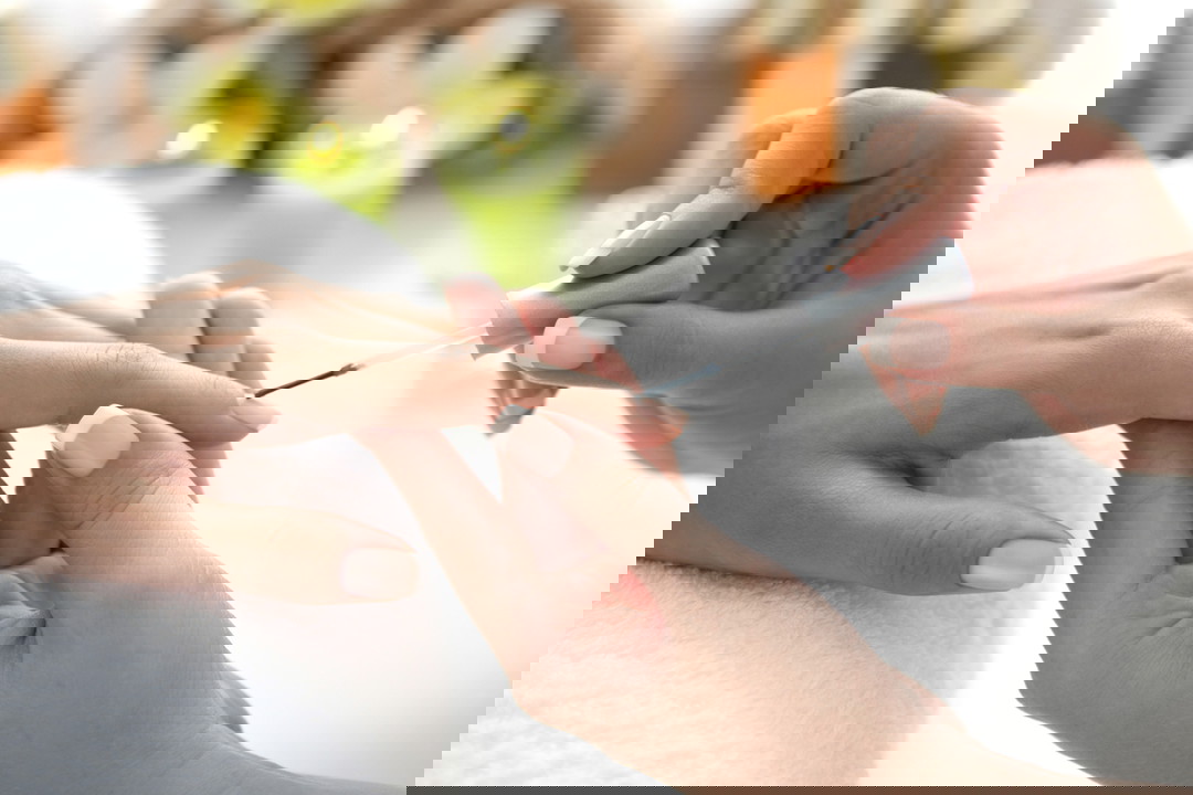 A cosa serve il primer per unghie e come applicarlo correttamente