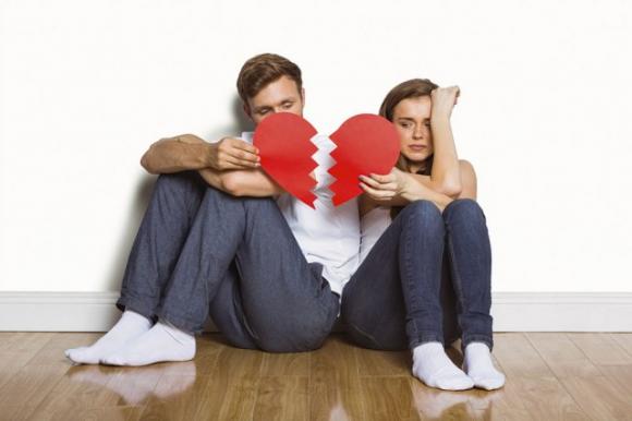 Ecco 8 ragioni per cui si tradisce il proprio partner