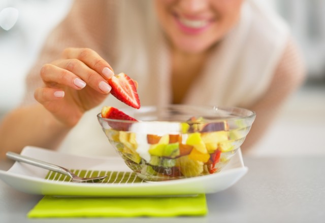 Yogurt greco per dimagrire: menu settimanale e consigli