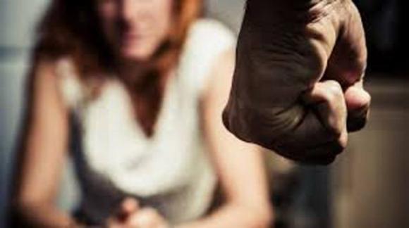 Violenze domestiche: ecco 4 tristi verità che ogni donna dovrebbe conoscere