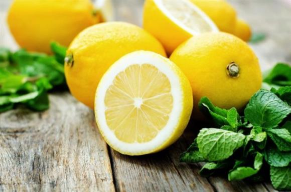 Il succo di questa radice è eccezionale contro tosse, mal di gola, influenza e raffreddore