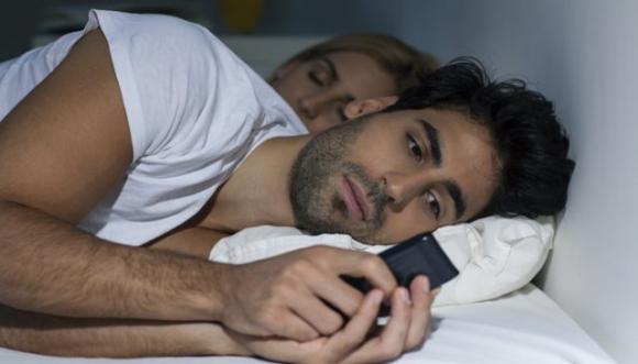 Ecco 5 ragioni psicologiche per le quali gli uomini tradiscono