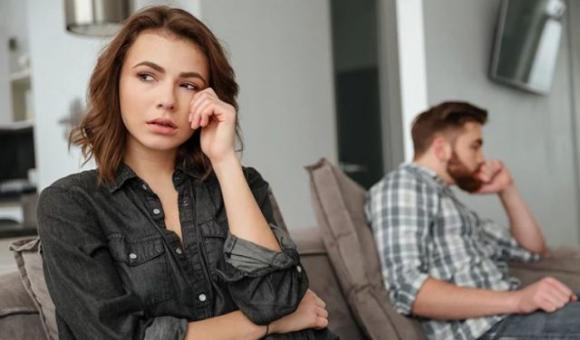 Questi segnali dimostrano che non sei pronta a trasferirti altrove per amore