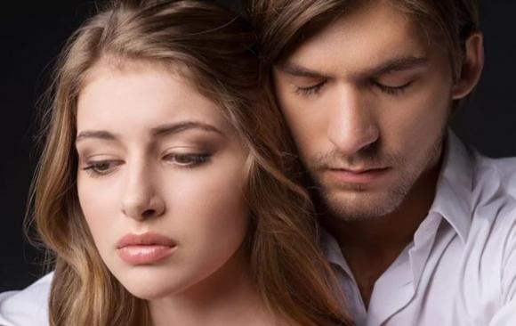 Questi segnali dimostrano che non sei pronta a trasferirti altrove per amore