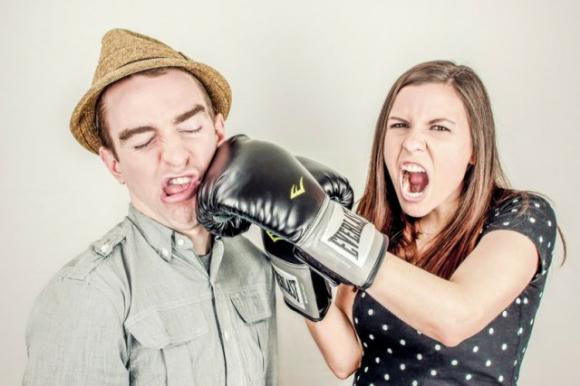 Ecco alcuni motivi per cui le donne forti non riescono a trovare l’amore facilmente