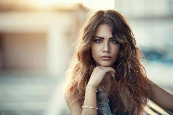 Ecco alcuni motivi per cui le donne forti non riescono a trovare l’amore facilmente