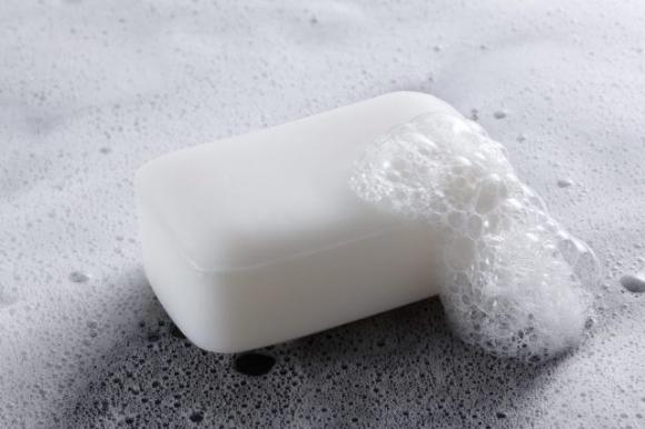 Come eliminare i fibromi penduli in modo naturale e indolore