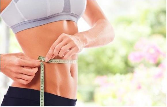 Ecco cosa accade al tuo corpo se mangi un po’ di miele ogni giorno