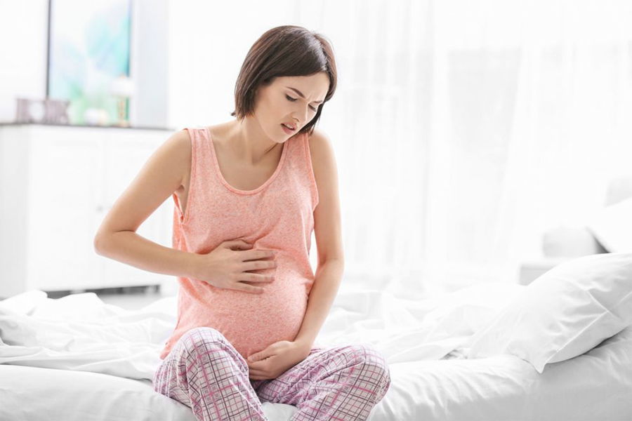 Tosse in gravidanza: come curarla e rimedi naturali