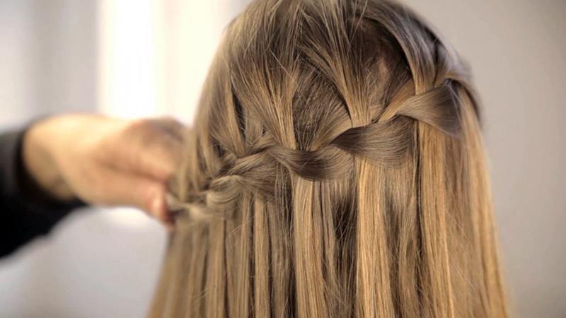 Come fare la treccia a cascata: tutorial e consigli utili
