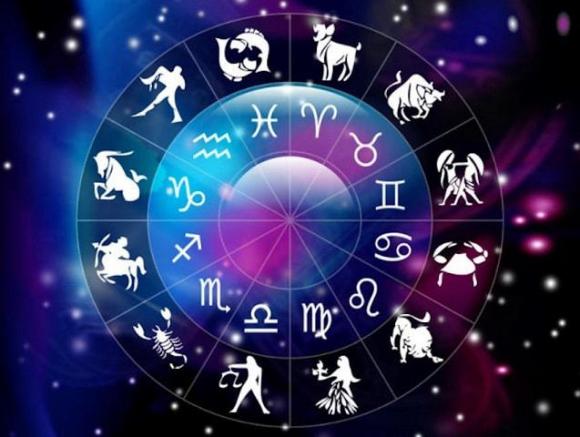 Oroscopo: questi quattro segni saranno i più felici nel 2018