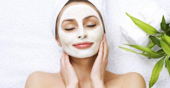 La maschera con l’aspirina è perfetta per depurare la pelle del viso