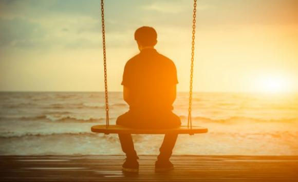 Ecco perché sempre più persone scelgono di rimanere single