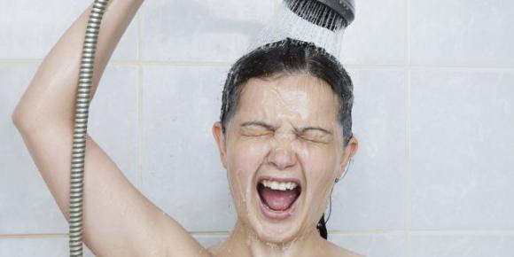 Ecco come sopravvivere ad una giornata intensa se vi sentite addormentate