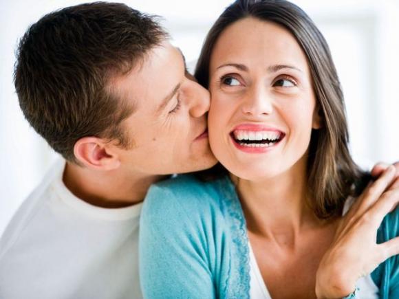 Ecco alcune domande serie che dovresti fare al tuo ragazzo
